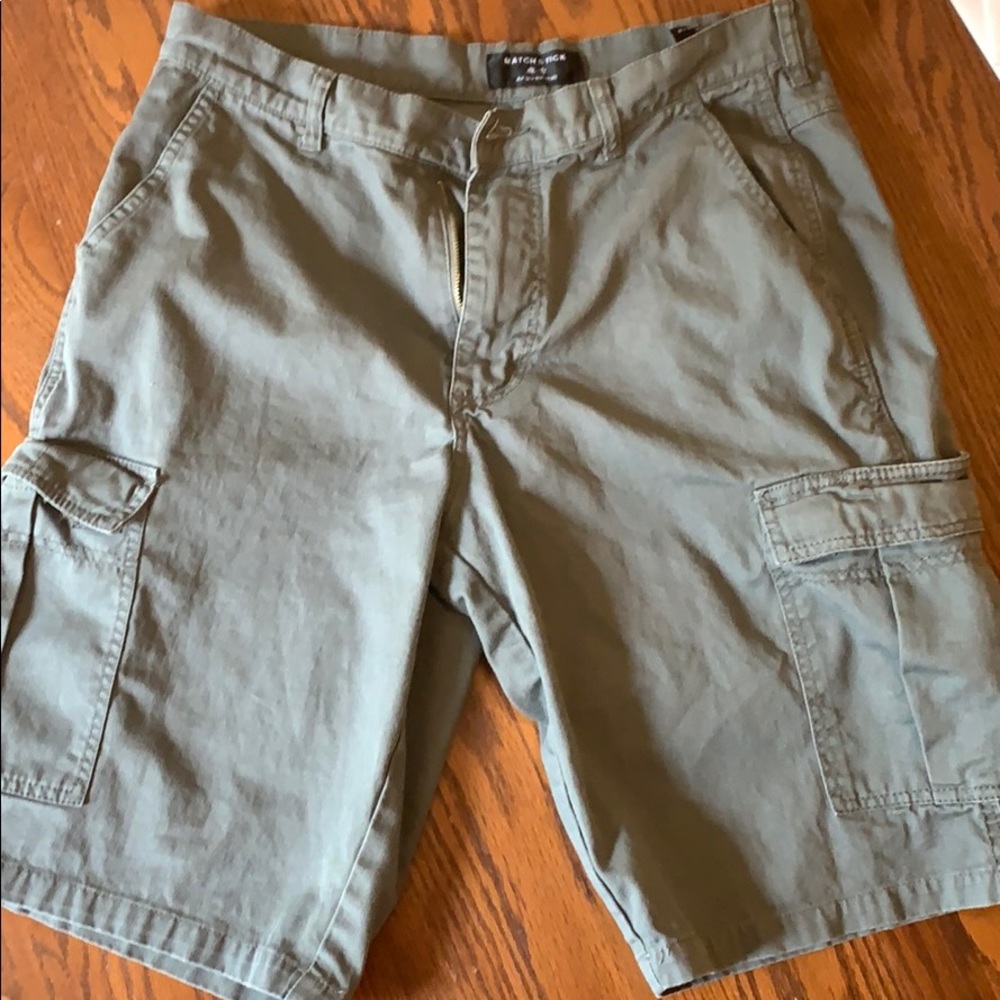 Slate Gray like new  Cargo Shorts